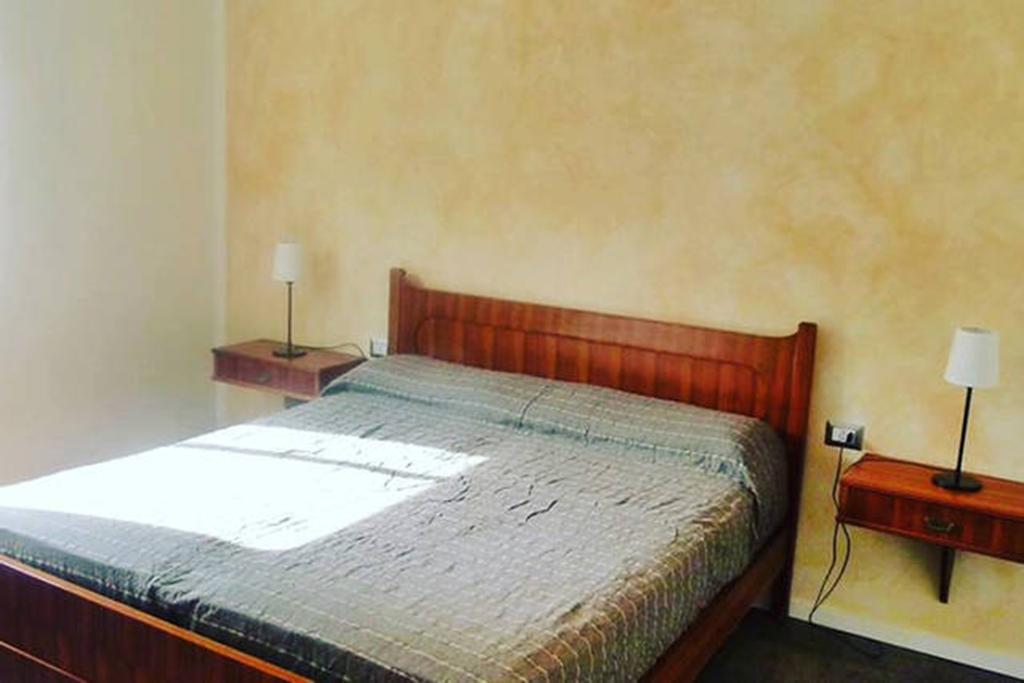 Apartment Piccolo Borgo Castelveccana Bagian luar foto